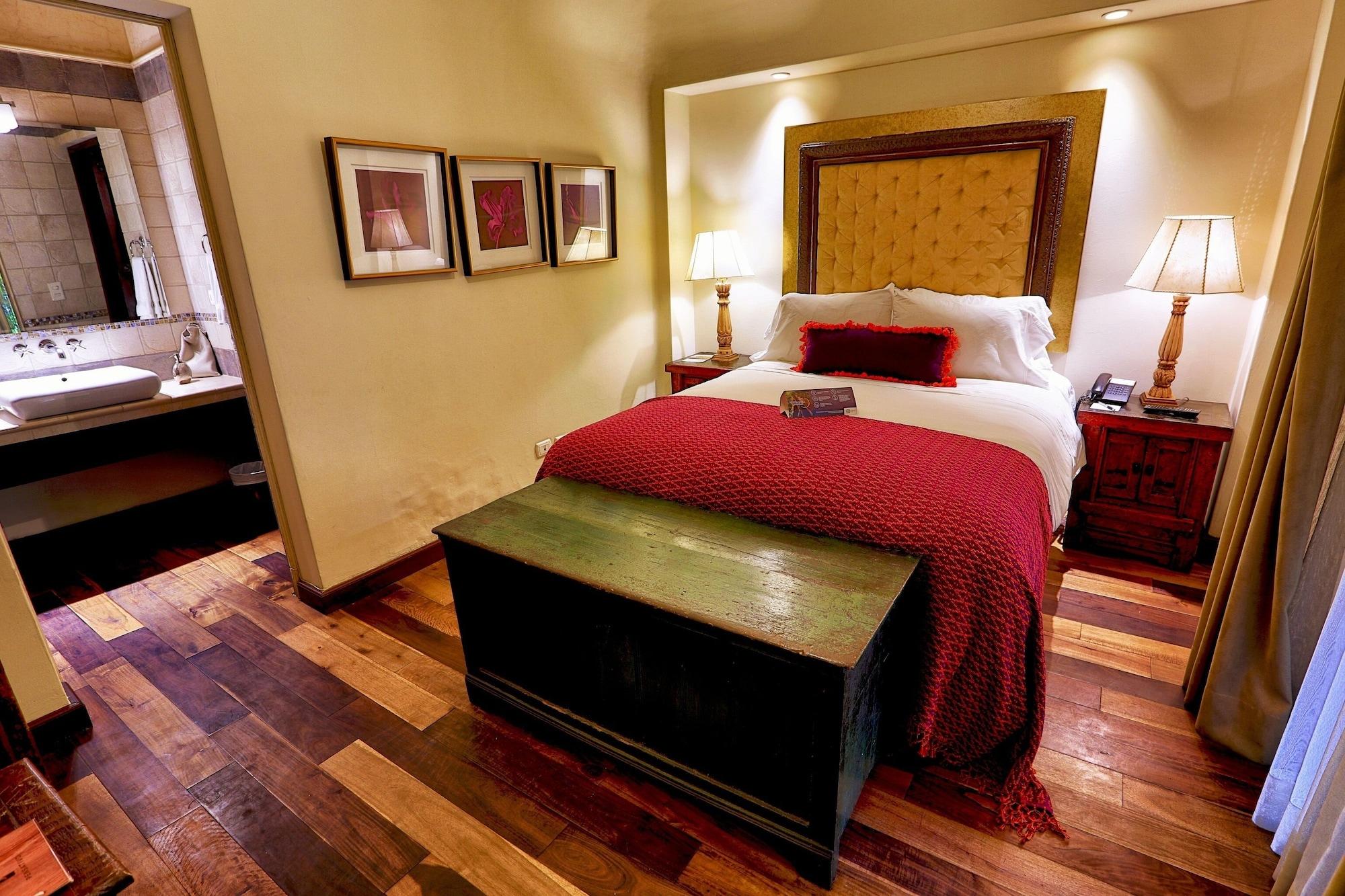 Pensativo House Hotel (Adults Only) Antigua ภายนอก รูปภาพ