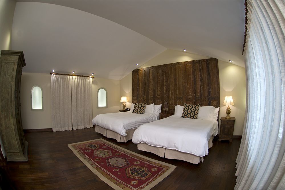 Pensativo House Hotel (Adults Only) Antigua ภายนอก รูปภาพ